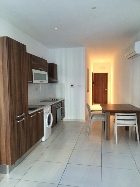 Paceville Montecarlo Apartments Saint Julian's Номер фото