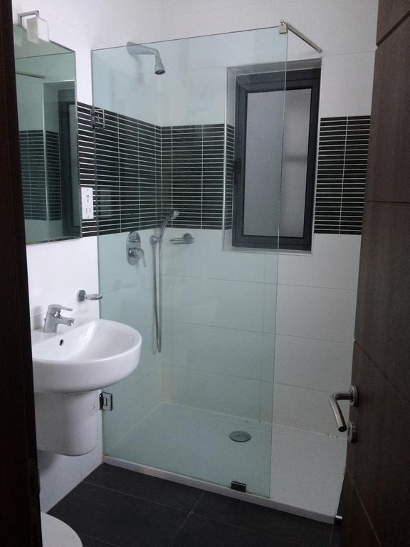Paceville Montecarlo Apartments Saint Julian's Номер фото
