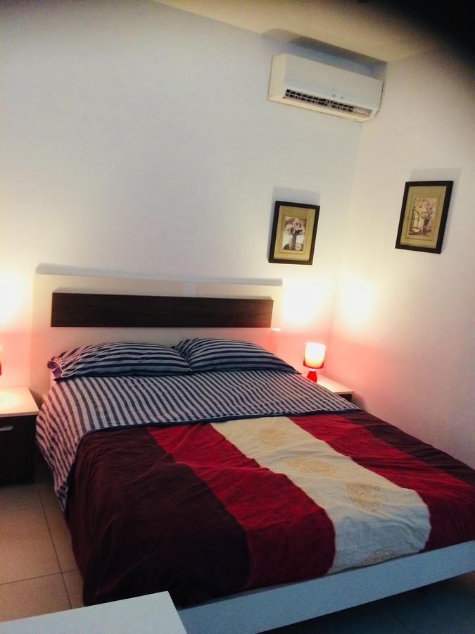 Paceville Montecarlo Apartments Saint Julian's Екстер'єр фото