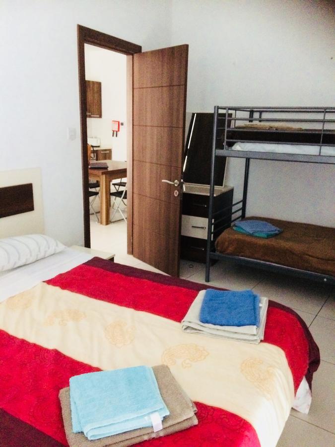Paceville Montecarlo Apartments Saint Julian's Екстер'єр фото